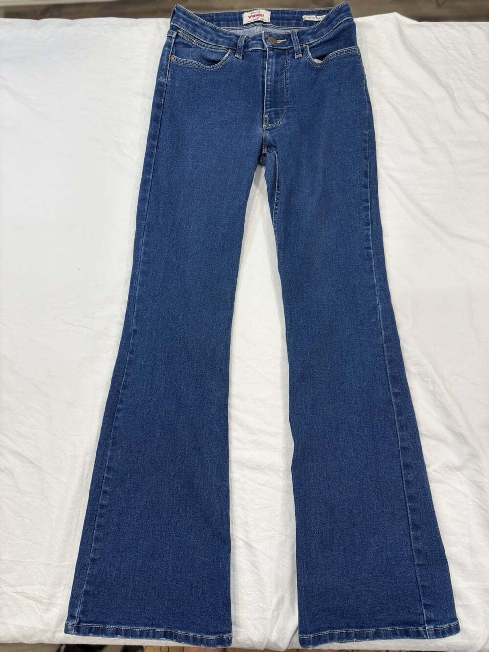 Wrangler Women’s Jeans High Rise Fierce Flare Size 2 /34